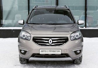 Подержанный автомобиль Renault Koleos 2013 года (8 фото)