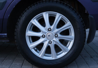 Подержанный автомобиль Ford Fusion 2006 года (19 фото)