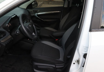 Подержанный автомобиль LADA (ВАЗ) Vesta Sedan 2023 года (15 фото)