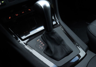 Подержанный автомобиль BMW X3 2007 года (15 фото)