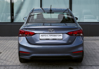 Подержанный автомобиль Hyundai Solaris Sedan 2018 года (4 фото)