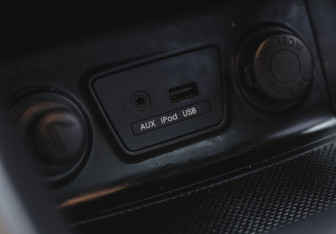 Подержанный автомобиль Hyundai ix35 2013 года (14 фото)