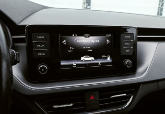 Подержанный автомобиль Skoda Rapid Liftback 2020 года (12 фото)