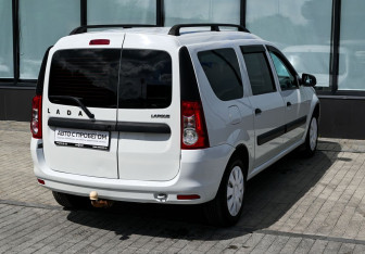 Подержанный автомобиль LADA (ВАЗ) Largus Wagon 2019 года (5 фото)