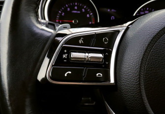 Подержанный автомобиль Kia Ceed Wagon 2021 года (14 фото)