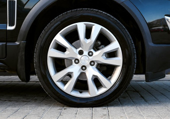 Подержанный автомобиль Opel Antara 2013 года (22 фото)