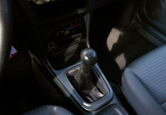 Подержанный автомобиль Nissan Almera Classic 2007 года (10 фото)