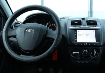 Подержанный автомобиль LADA (ВАЗ) Granta Sedan 2024 года (10 фото)