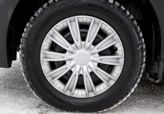 Подержанный автомобиль Renault Sandero 2018 года (21 фото)