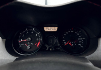 Подержанный автомобиль Renault Megane Wagon 2006 года (10 фото)