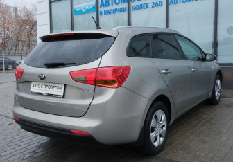 Подержанный автомобиль Kia Ceed Wagon 2014 года (5 фото)