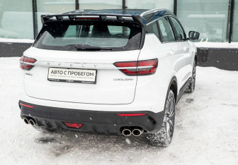 Подержанный автомобиль Geely Coolray 2020 года (5 фото)