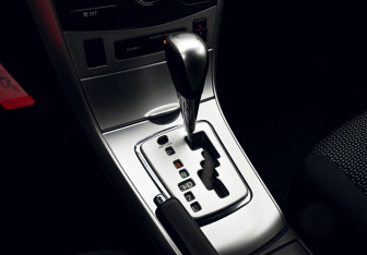 Подержанный автомобиль Toyota Corolla Sedan 2010 года (10 фото)
