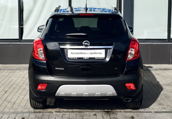 Подержанный автомобиль Opel Mokka 2014 года (4 фото)