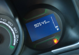 Подержанный автомобиль LADA (ВАЗ) XRAY 2016 года (16 фото)