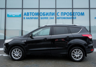 Подержанный автомобиль Ford Kuga 2014 года (2 фото)