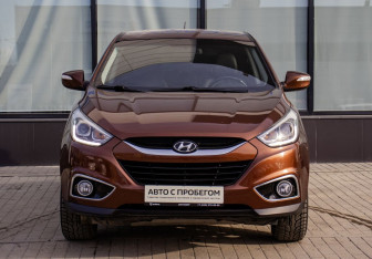 Подержанный автомобиль Hyundai ix35 2014 года (8 фото)