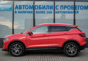 Подержанный автомобиль Geely Coolray 2021 года (2 фото)