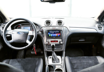 Подержанный автомобиль Ford Mondeo Sedan 2010 года (18 фото)