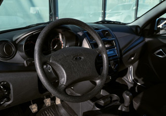 Подержанный автомобиль LADA (ВАЗ) Granta Sedan 2024 года (14 фото)