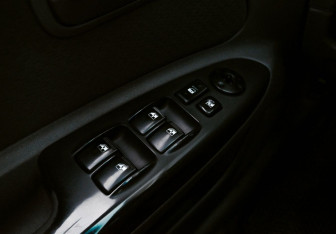 Подержанный автомобиль Kia Rio Sedan 2011 года (12 фото)