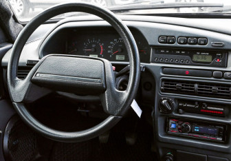 Подержанный автомобиль LADA (ВАЗ) 2113 2013 года (18 фото)