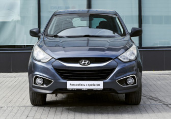 Подержанный автомобиль Hyundai ix35 2010 года (8 фото)