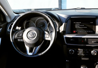 Подержанный автомобиль Mazda CX-5 2015 года (19 фото)