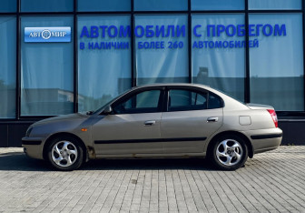 Подержанный автомобиль Hyundai Elantra Sedan 2005 года (2 фото)