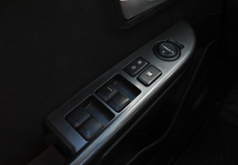 Подержанный автомобиль Kia Rio Sedan 2012 года (12 фото)