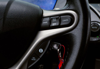 Подержанный автомобиль Honda Civic Hatchback 2007 года (11 фото)