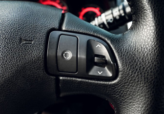 Подержанный автомобиль Kia Ceed Hatchback 2010 года (13 фото)