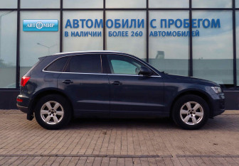 Подержанный автомобиль Audi Q5 2011 года (6 фото)