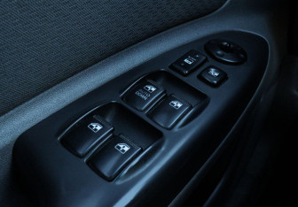 Подержанный автомобиль Kia Rio Sedan 2011 года (11 фото)