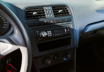 Подержанный автомобиль Volkswagen Polo Sedan 2018 года (10 фото)