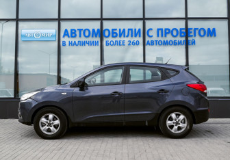 Подержанный автомобиль Hyundai ix35 2010 года (2 фото)