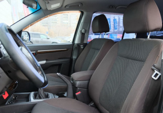 Подержанный автомобиль Hyundai Santa Fe 2010 года (16 фото)