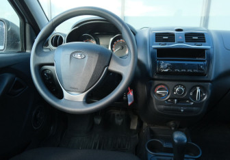 Подержанный автомобиль LADA (ВАЗ) Granta Hatchback 2020 года (10 фото)