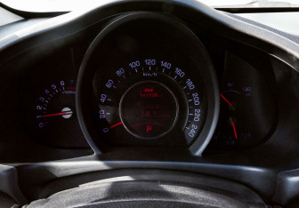 Подержанный автомобиль Kia Sportage 2013 года (11 фото)