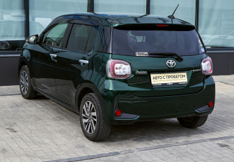Подержанный автомобиль Toyota Passo 2020 года (3 фото)