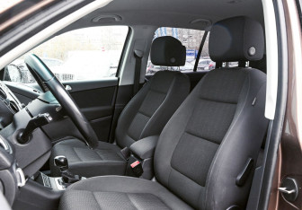 Подержанный автомобиль Volkswagen Tiguan 2016 года (17 фото)