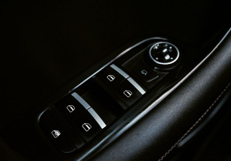 Подержанный автомобиль Chery Tiggo 8 2021 года (13 фото)