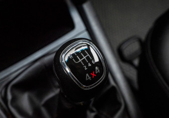 Подержанный автомобиль Skoda Yeti 2012 года (13 фото)