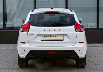 Подержанный автомобиль LADA (ВАЗ) XRAY 2017 года (4 фото)