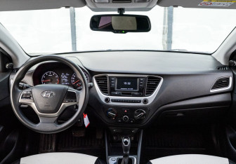 Подержанный автомобиль Hyundai Solaris Sedan 2018 года (12 фото)