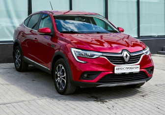 Подержанный автомобиль Renault Arkana 2019 года (7 фото)