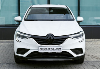 Подержанный автомобиль Renault Arkana 2021 года (8 фото)