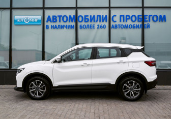 Подержанный автомобиль Geely Coolray 2023 года (2 фото)