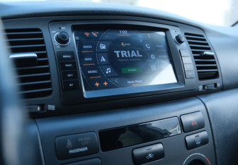 Подержанный автомобиль Toyota Corolla Sedan 2005 года (12 фото)