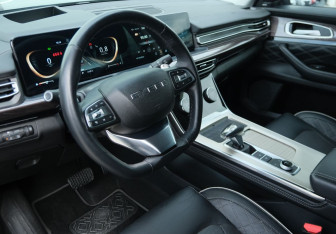 Подержанный автомобиль Exeed VX 2022 года (9 фото)